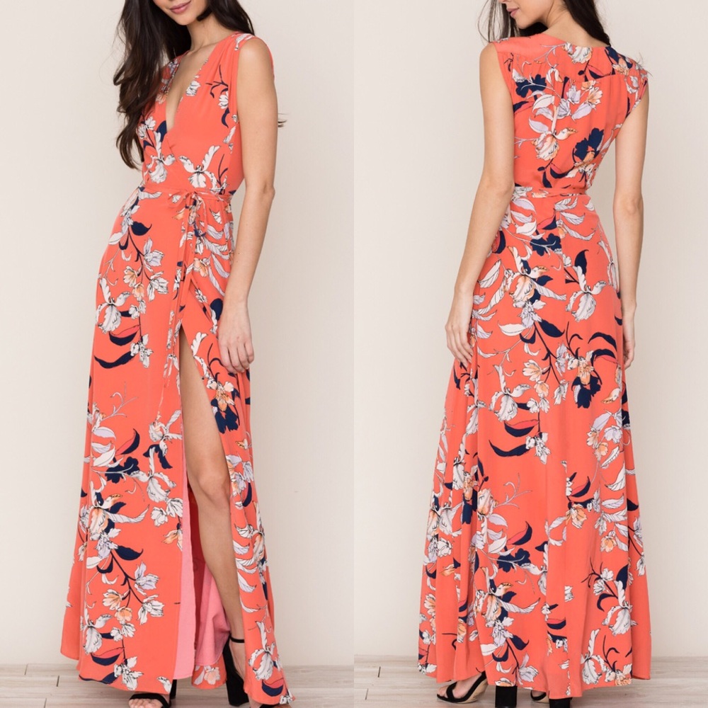 ✨HPx2!✨ NWT Yumi Kim Coral Wrap Dress - Picture 3 of 6